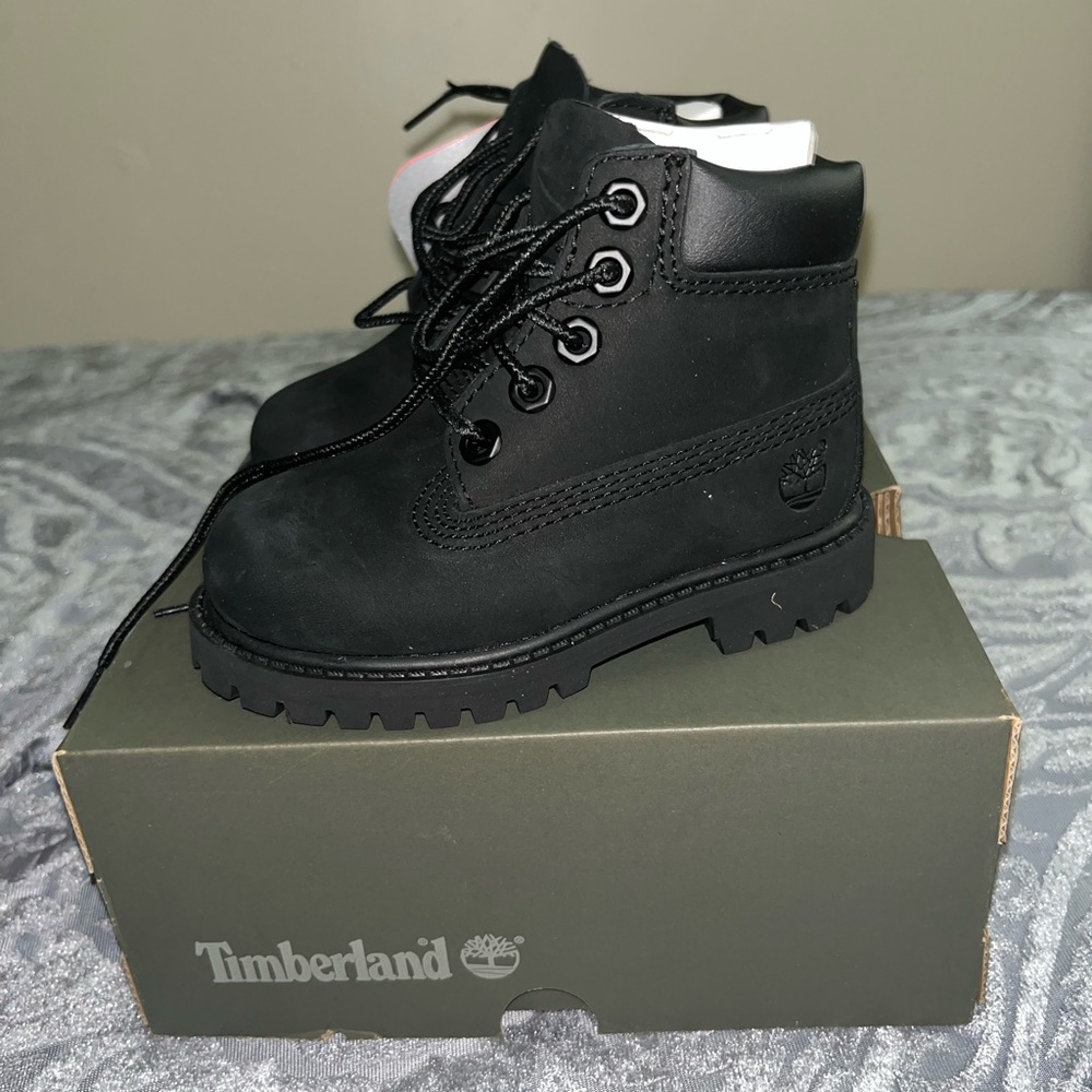 Black Timberland Boots size 6c